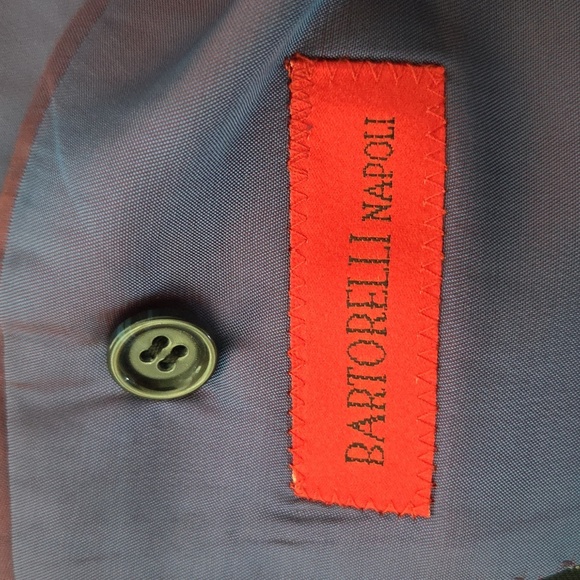 Classic Navy Pinstripe Men's Suit - Picture 5 of 6